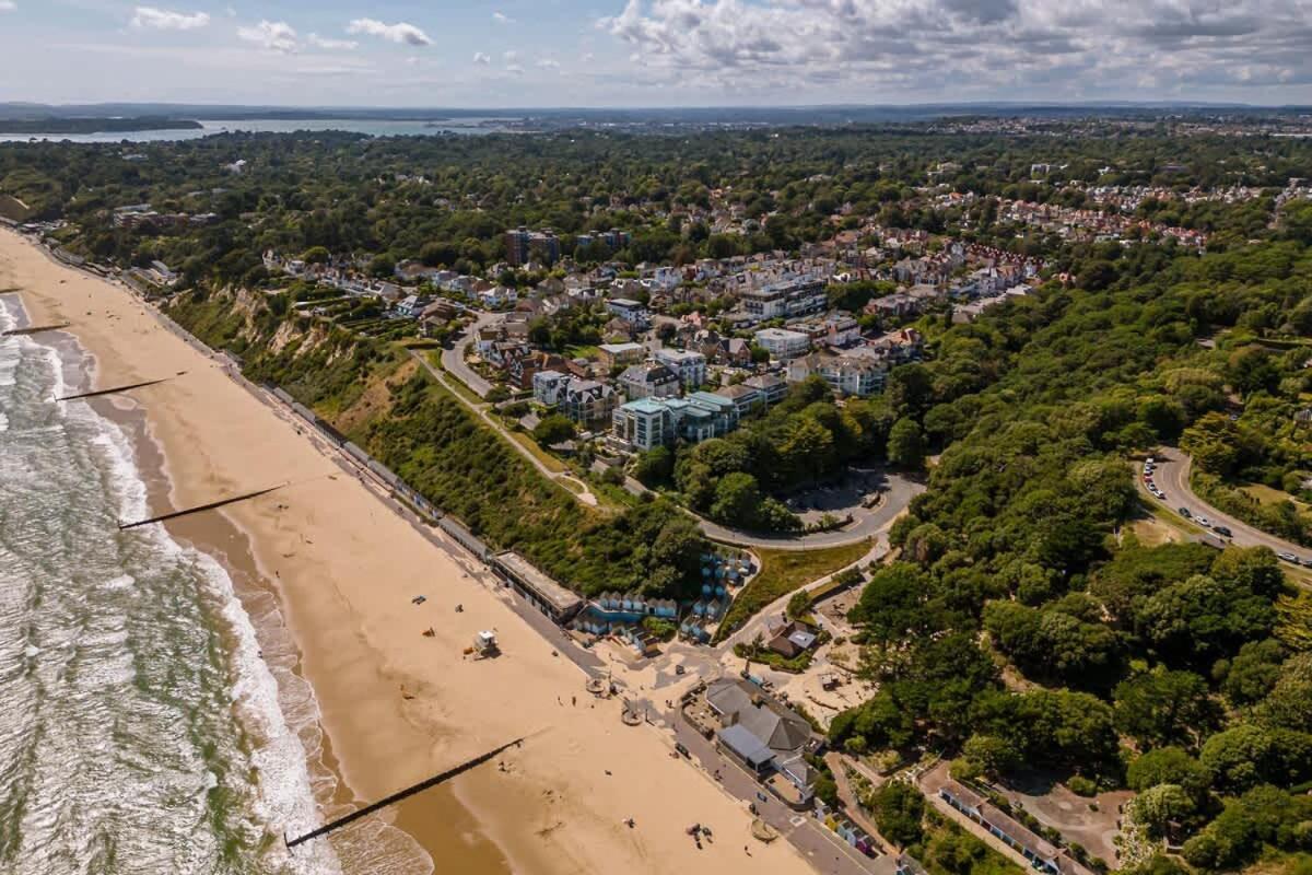 Middle Chine Villa Bournemouth Eksteriør billede