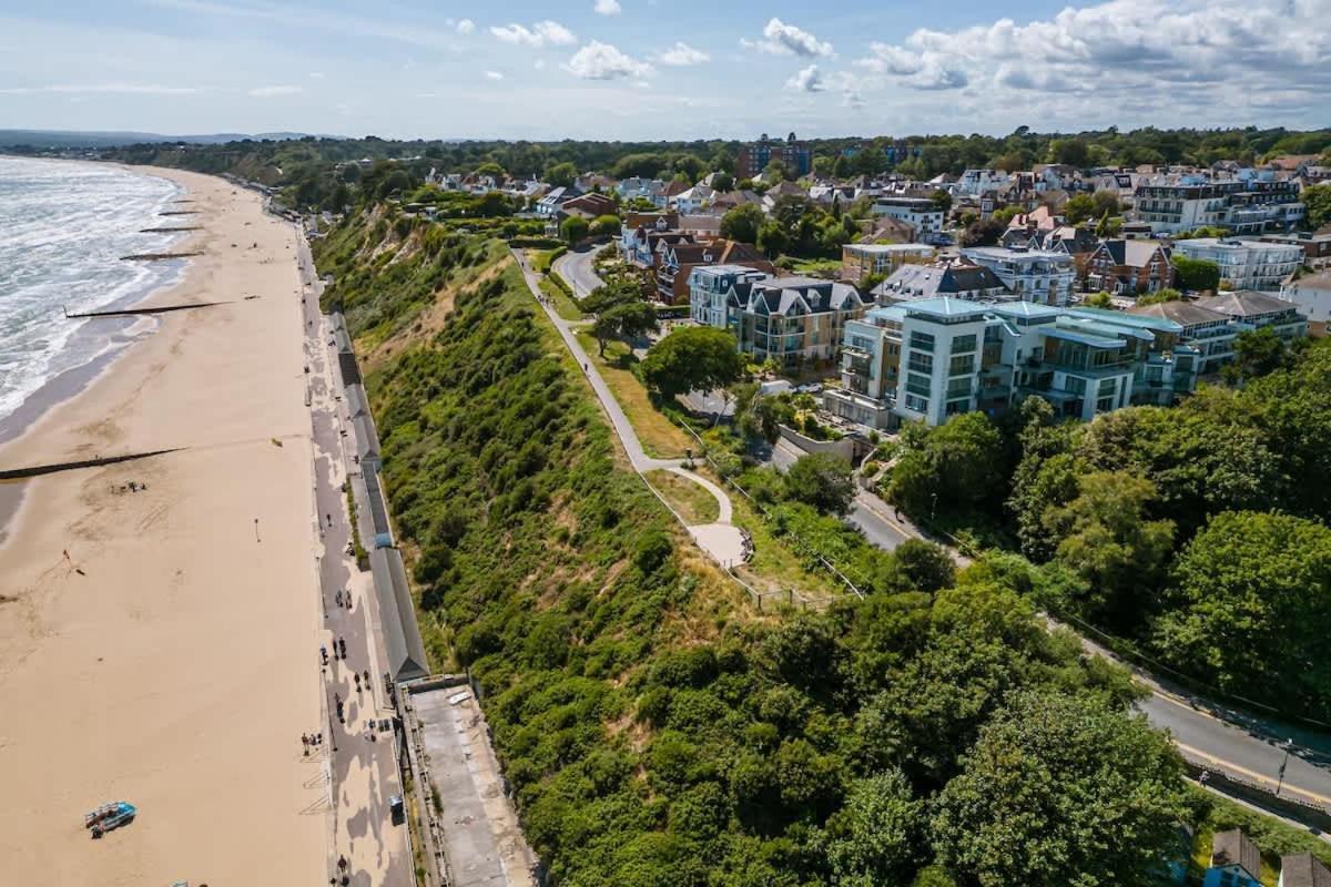 Middle Chine Villa Bournemouth Eksteriør billede